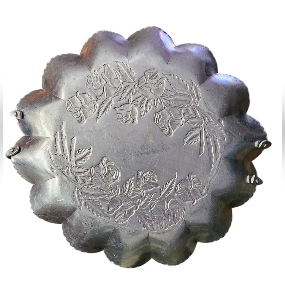 Farber and Shlevin - Vintage 1950's Hand Wrought Cast Aluminum Roses Basket​ - Picture 4 of 10